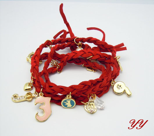 Bracciale Juicy Modello 44